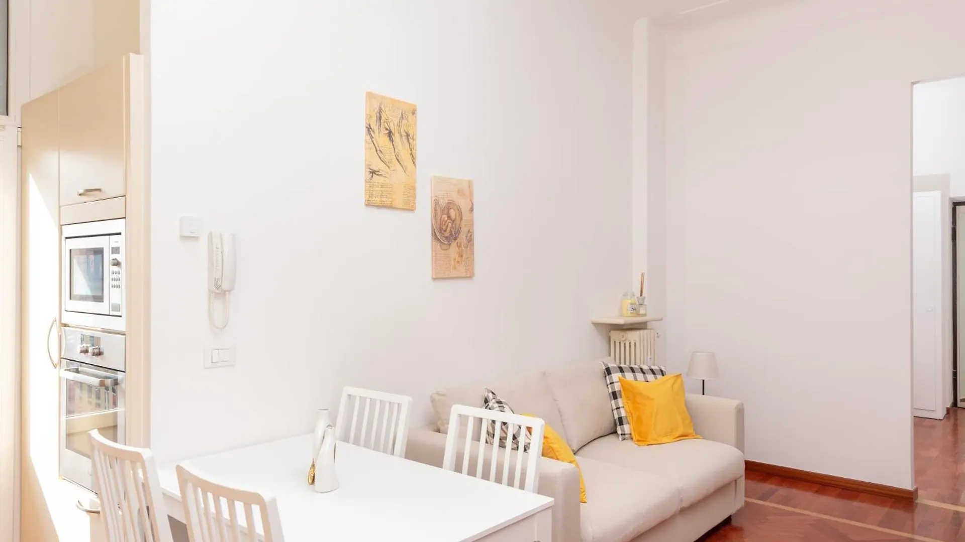 Da Vinci Exclusive Apartment - Milano Centrale,M3, Isola District Milan